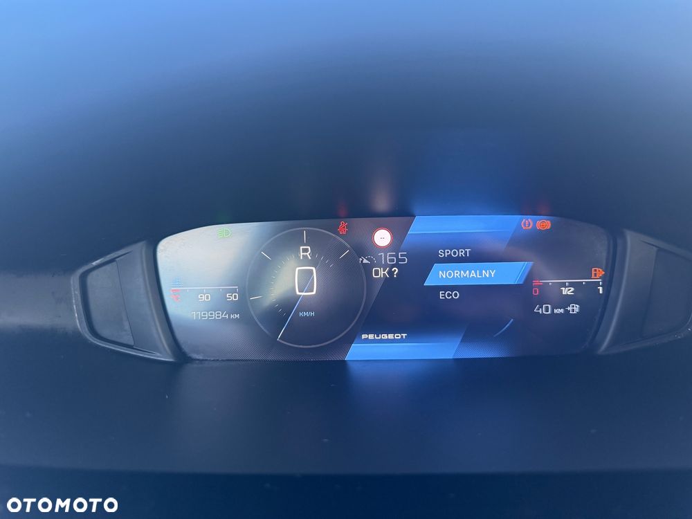 Peugeot 308 1.2 PureTech GPF Active Pack S&S EAT8 - 22