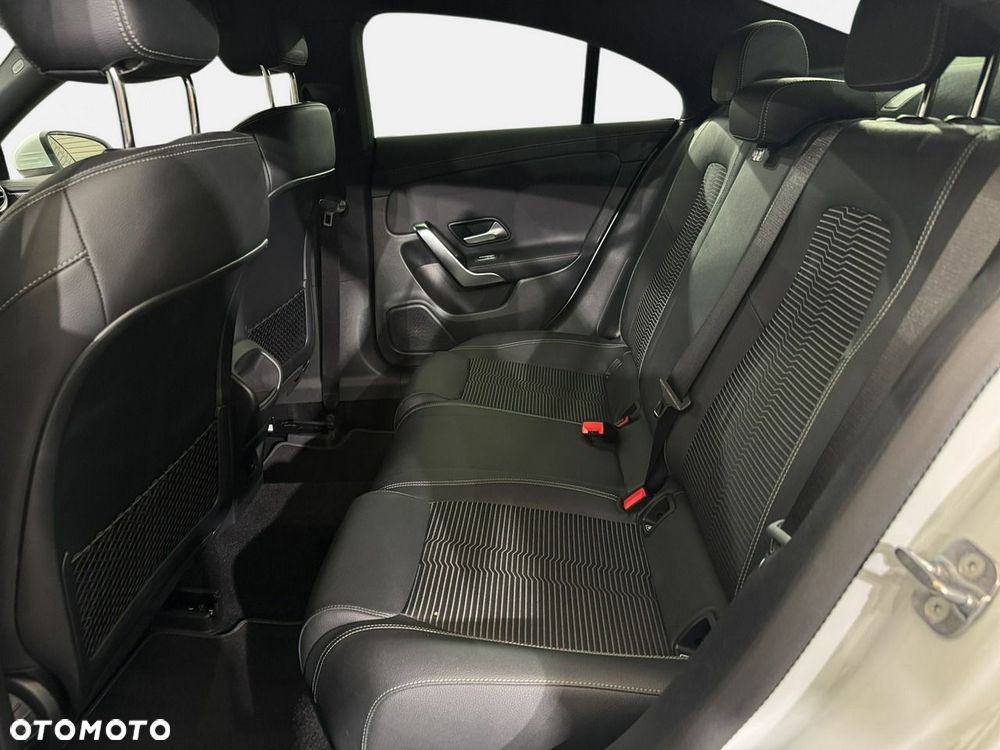 Mercedes-Benz CLA - 15