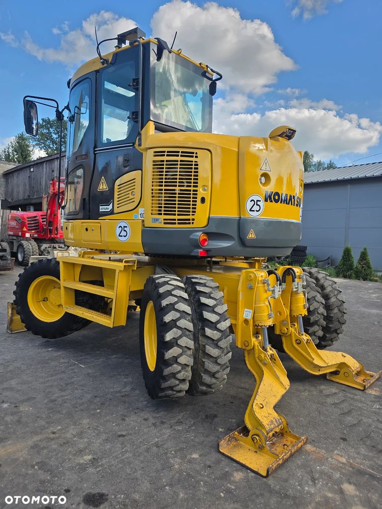 Komatsu PW 118 MR-6 Powertilt - 12