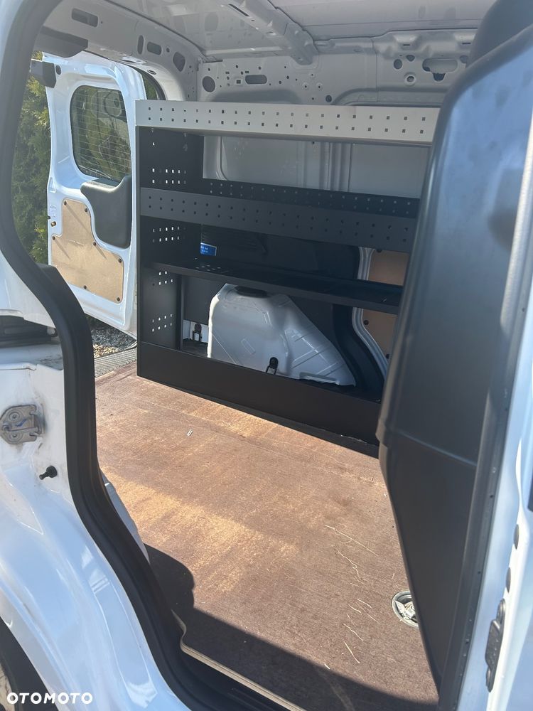Ford Transit courier - 10