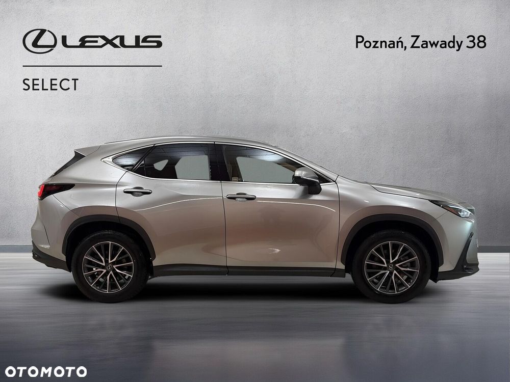 Lexus NX 350h Prestige 2WD - 4