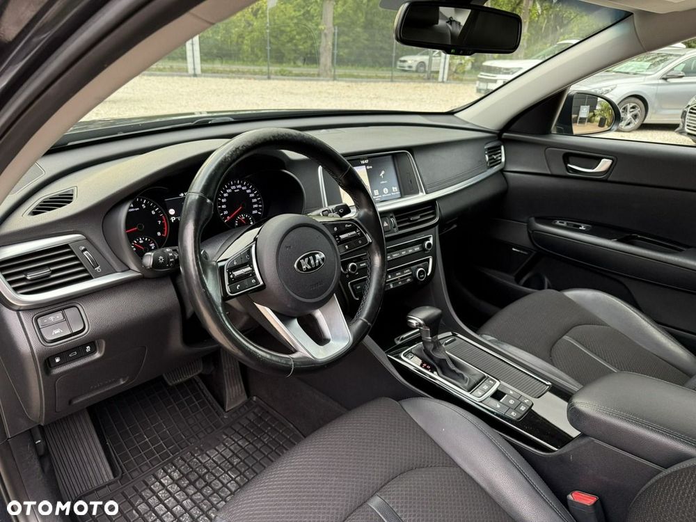 Kia Optima - 20