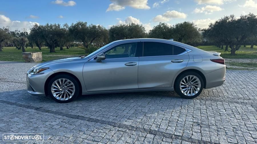 Lexus ES 300h Executive+ - 6