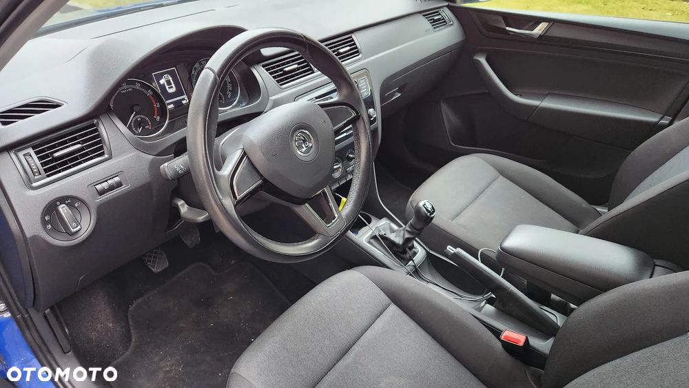 Skoda RAPID 1.0 TSI Cool Edition - 6