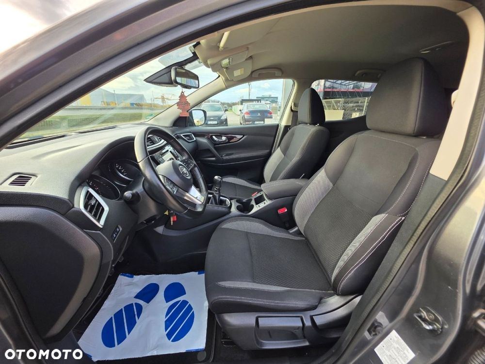 Nissan Qashqai - 10