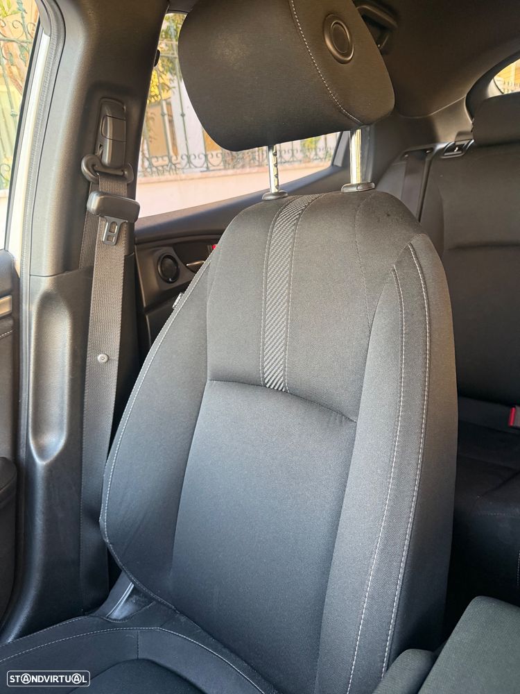 Honda Civic 1.6 i-DTEC Sport Connect Navi - 23