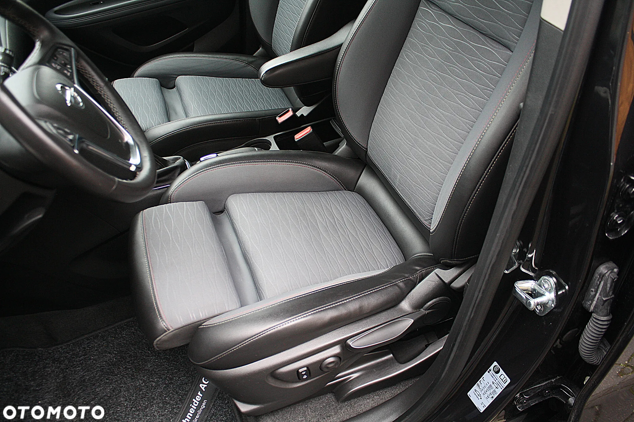 Opel Mokka 1.4 T Cosmo - 22