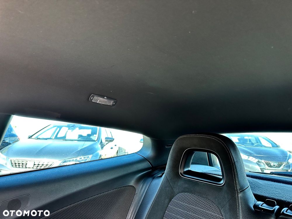 Volkswagen Scirocco 1.4 TSI Edition - 12