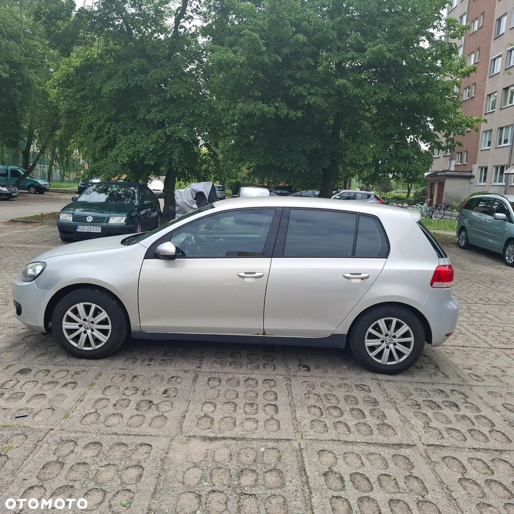 Volkswagen Golf 1.6 Trendline - 4