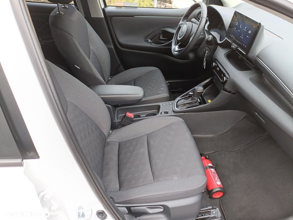 Toyota Yaris Hybrid 1.5 Style - 13