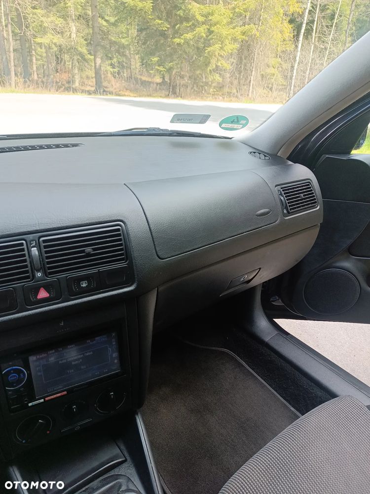 Volkswagen Golf 1.6 - 15