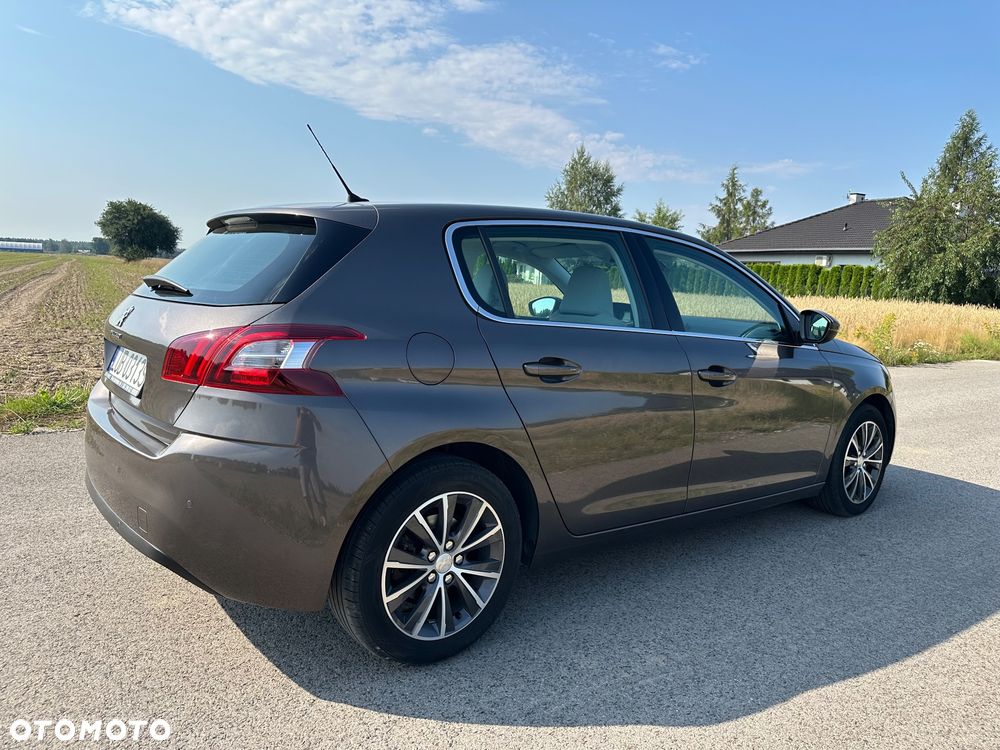 Peugeot 308 - 13