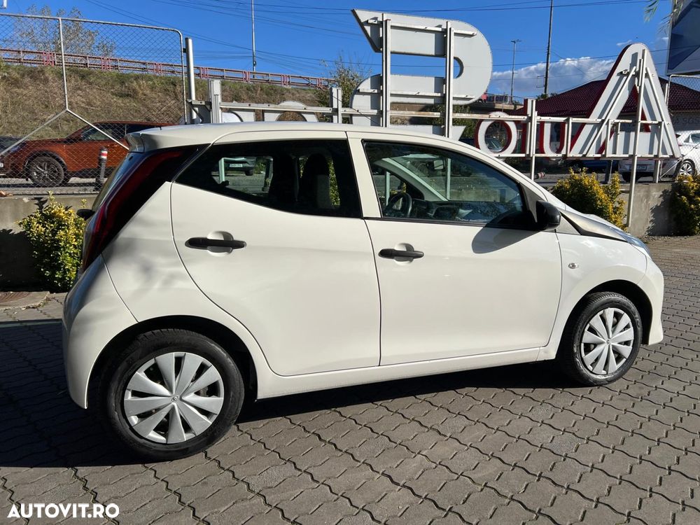 Toyota Aygo 1.0 VVY-I 5 usi X-trend - 14