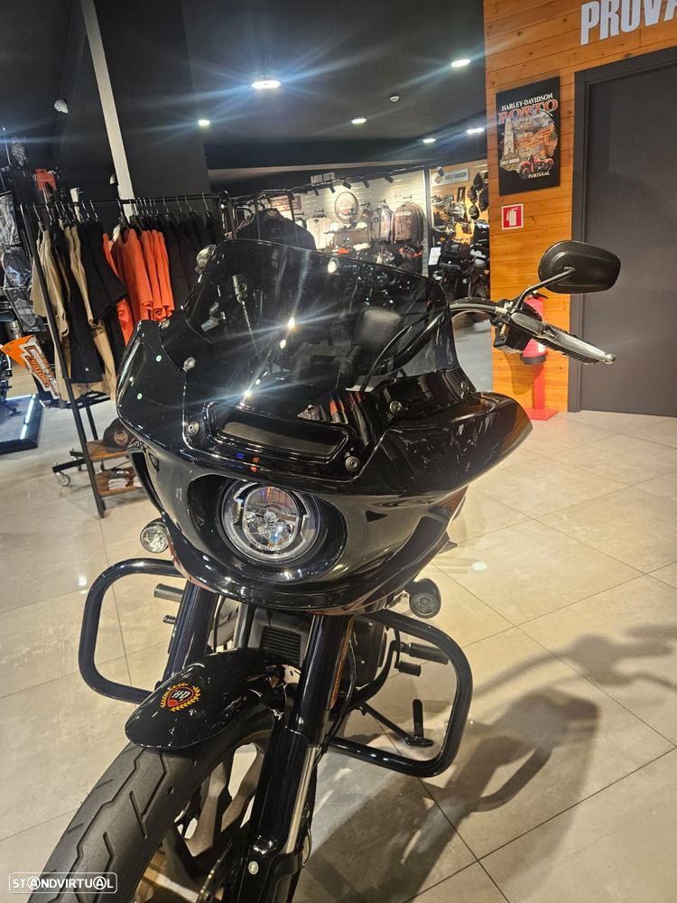 Harley-Davidson Low Rider ST - 7