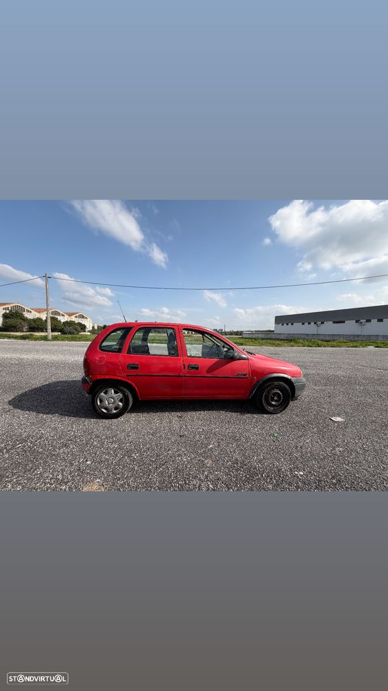 Opel Corsa 1.2 Swing - 4