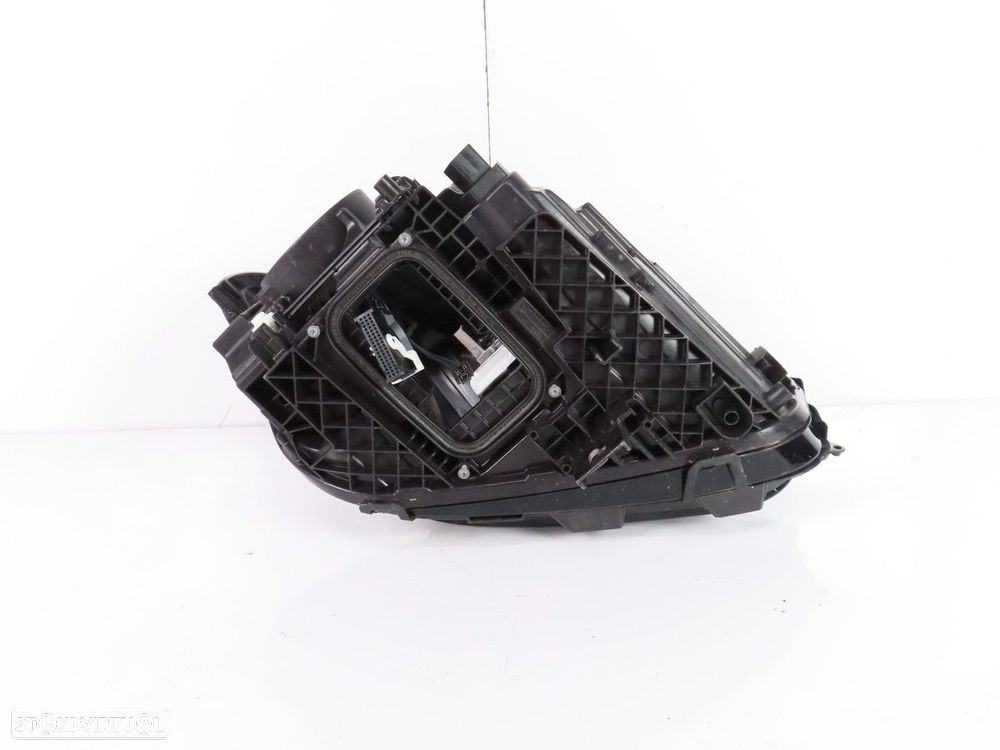 Farol LED Esquerdo Usado / Original MERCEDES-BENZ B-CLASS (W247) A2479060904 - 7