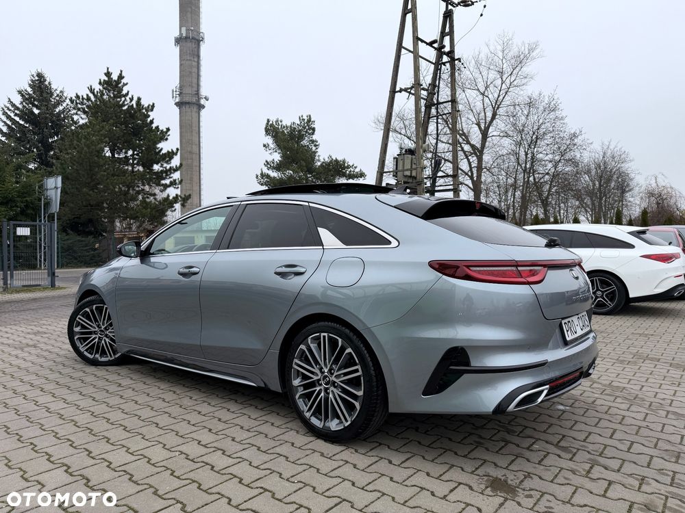 Kia ProCeed 1.5 T-GDI DCT7 OPF GT LINE - 6
