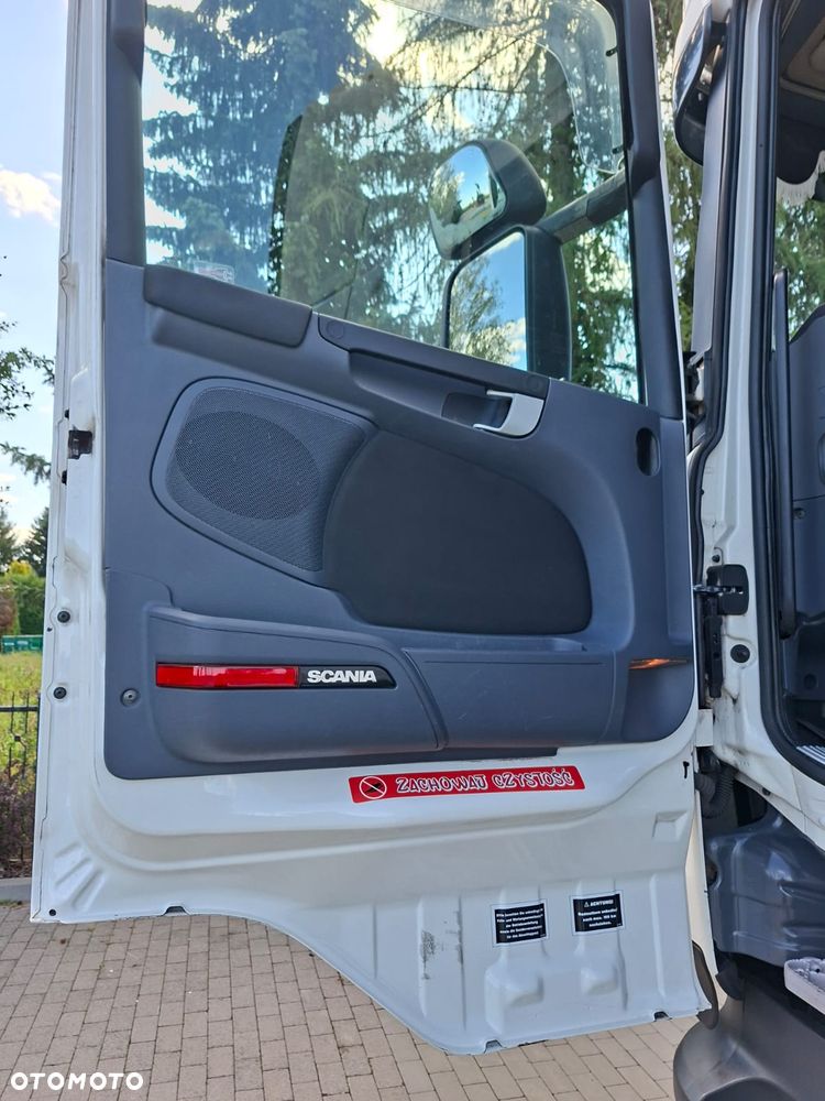 Scania - 24
