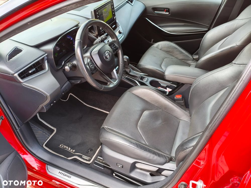 Toyota Corolla - 21