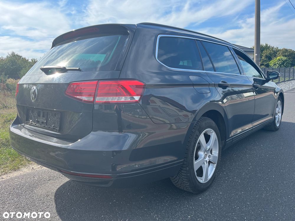 Volkswagen Passat 2.0 TDI SCR DSG Comfortline - 7