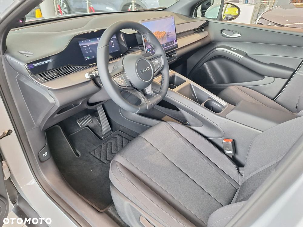 BYD Inny - 7