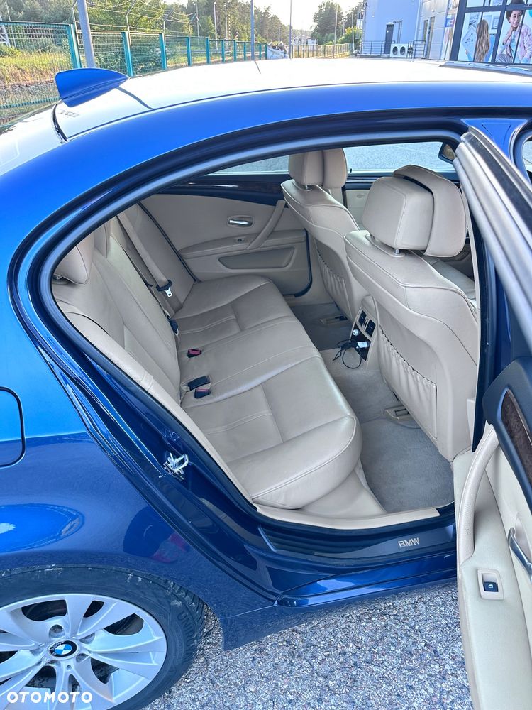 BMW Seria 5 530xi - 10