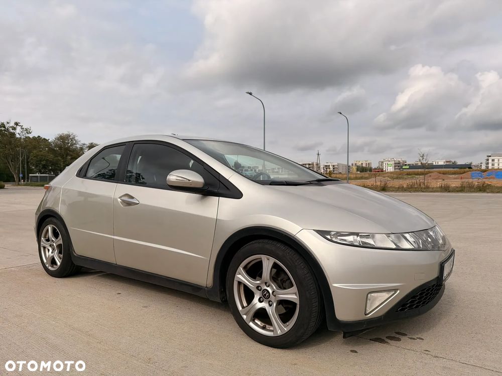 Honda Civic 1.8 Comfort - 10