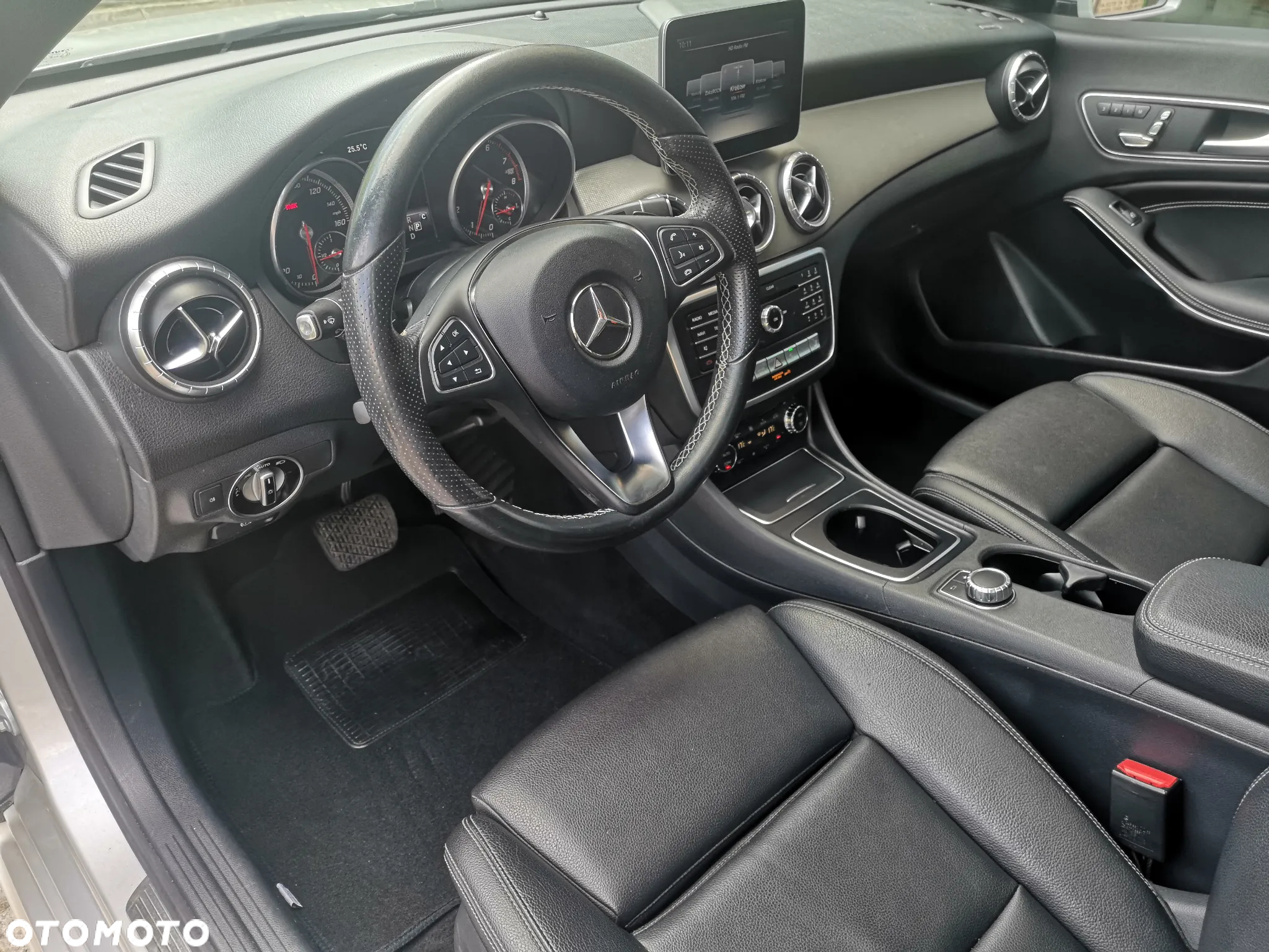 Mercedes-Benz CLA - 7