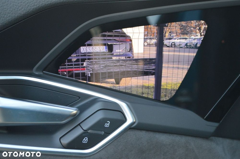 Audi e-tron - 9