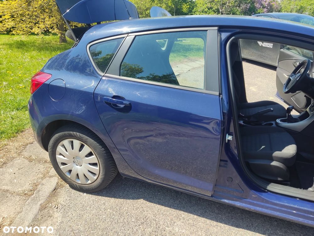 Opel Astra 1.4 Active - 21