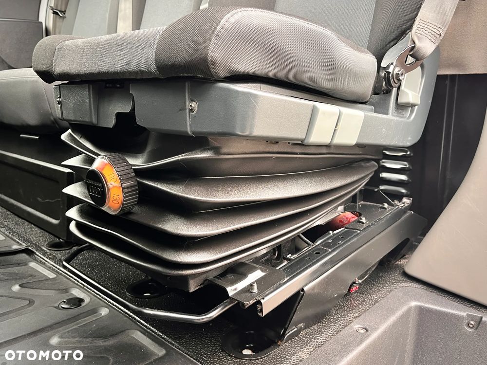 Renault MASTER 2.3 180KM / SALON POLSKA / BOGATA WERSJA / PIERWSZY WŁAŚCICIEL - 13