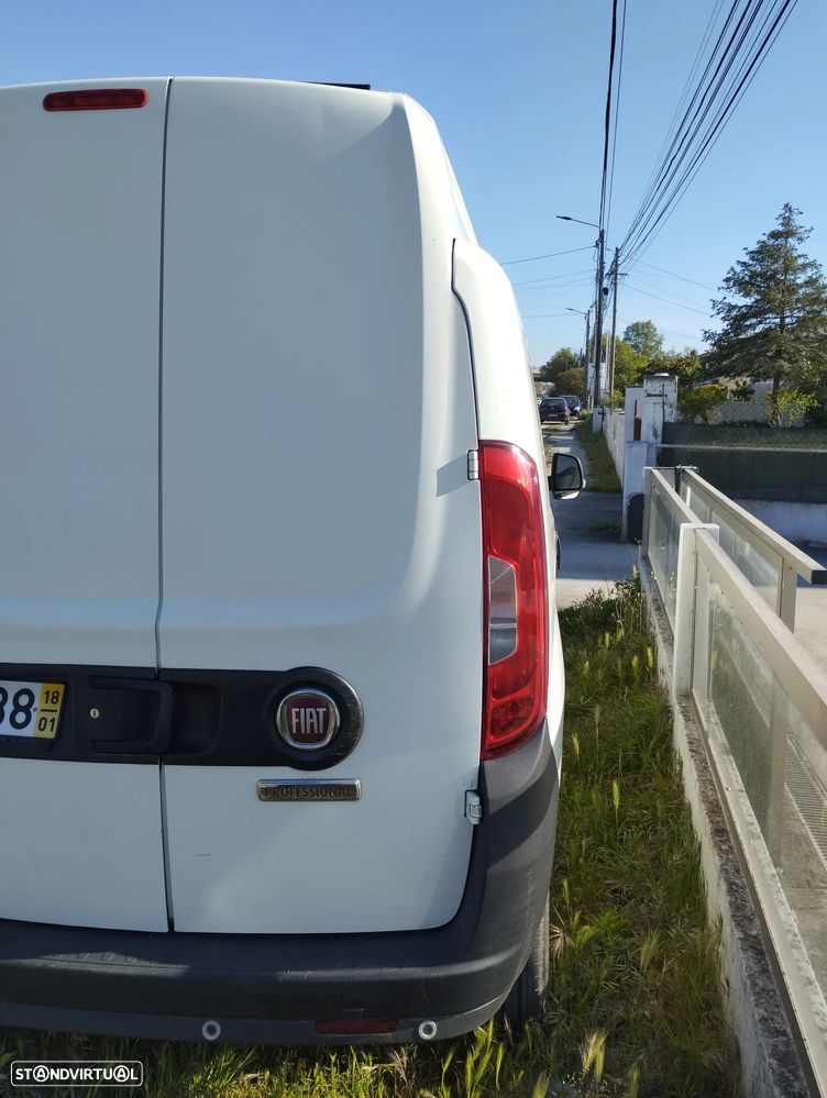 Fiat Doblo XL 120cv - 11