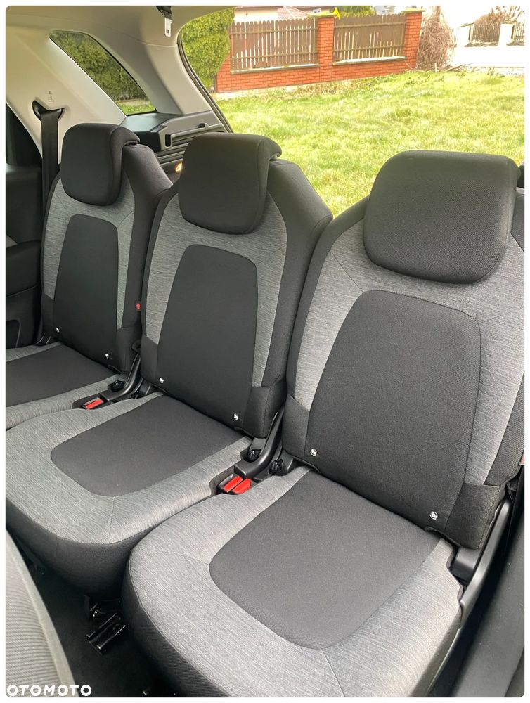 Citroën C4 Picasso 1.6 e-HDi Exclusive - 16