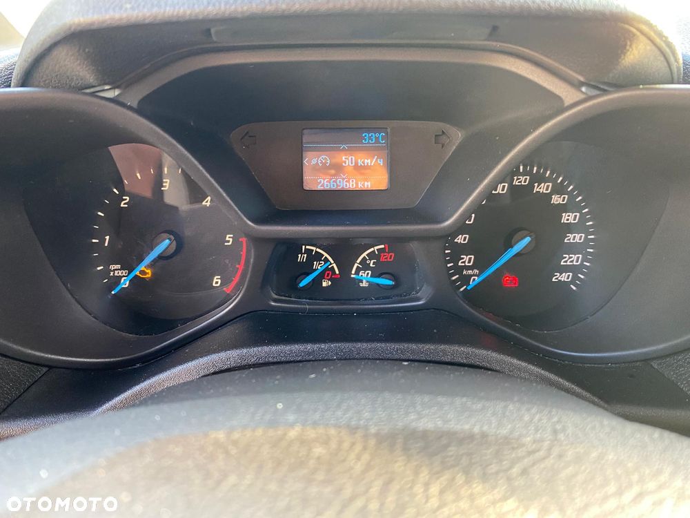 Ford CONNECT - 20