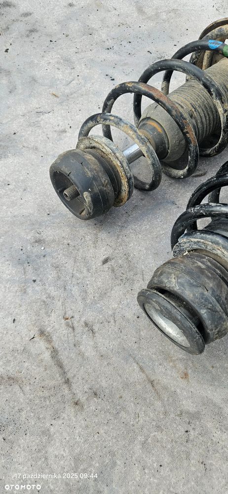 Amortyzator sprężyna lewy prawy przedni VW Golf IV Bora 1,6 b 1,9 TDI 1J0413031P 1J0413031S - 4