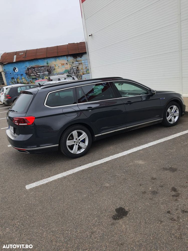 Volkswagen Passat - 5