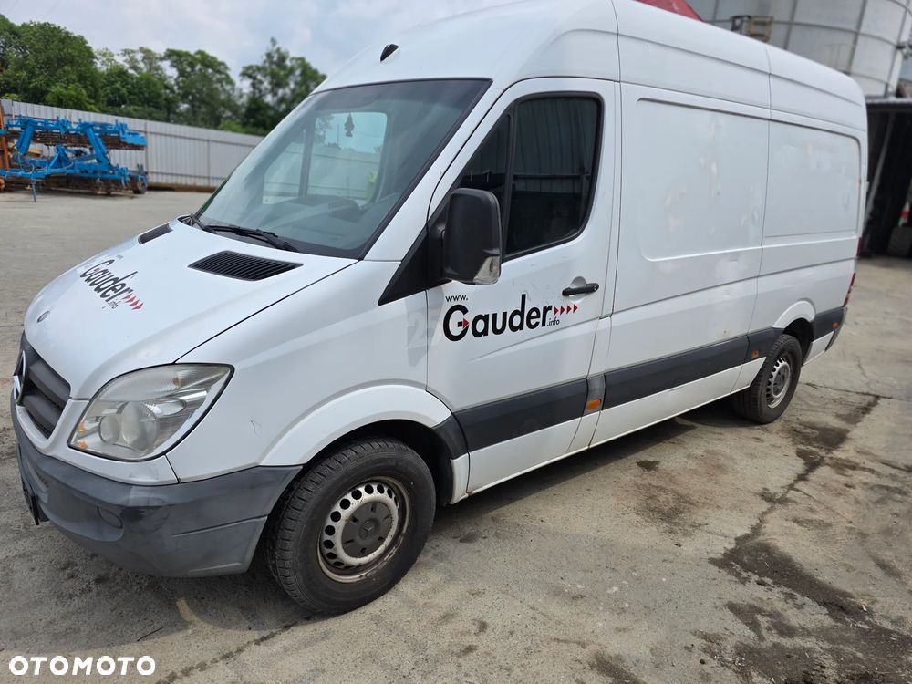 Mercedes-Benz Sprinter 906.235 - 1