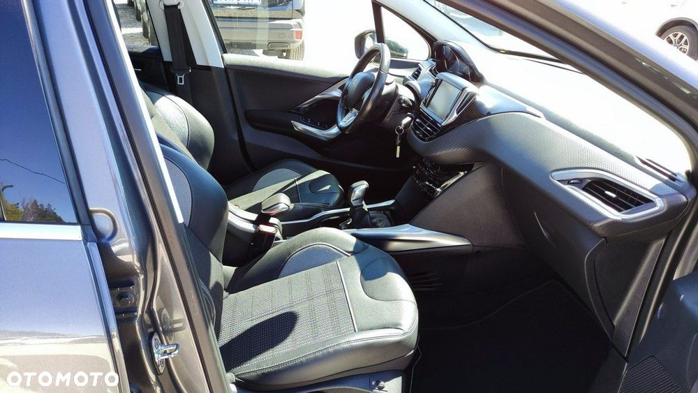 Peugeot 2008 1.6 VTi Active - 23