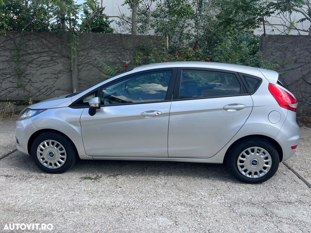 FORD Fiesta 2011 — imagine 24