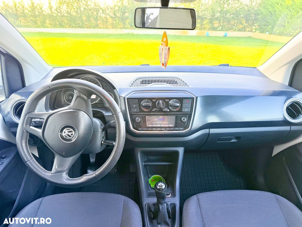 Volkswagen up! 1.0 Move - 18