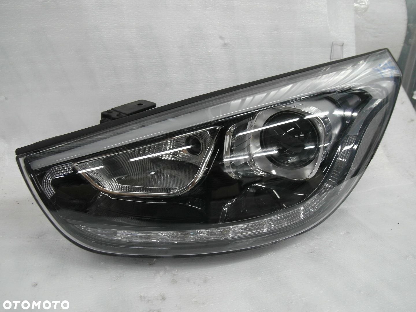 HYUNDAI IX35 LIFT XENON LED IDEALNA LAMPA PRZEDNIA LEWA 92101-2S - 2Y NR72 - 1