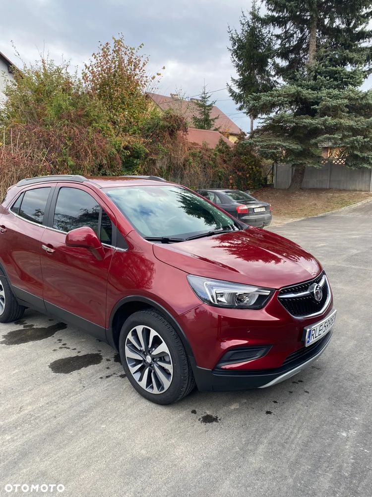 Buick Encore - 2