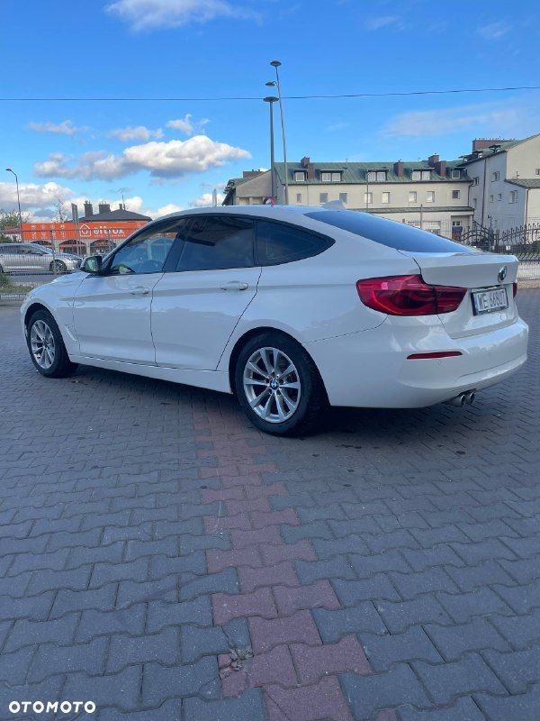 BMW Seria 3 320d xDrive Advantage - 4