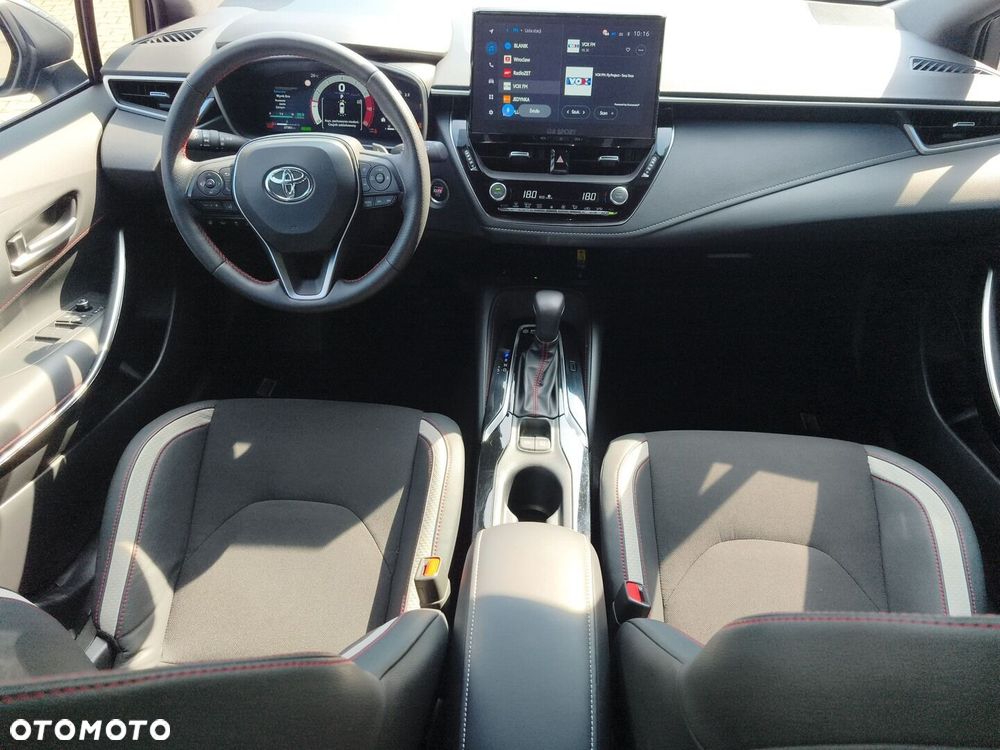 Toyota Corolla - 12