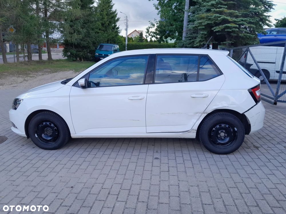 Skoda Fabia 1.0 Active - 2