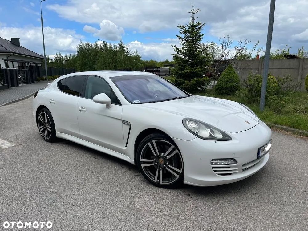 Porsche Panamera Edition - 9