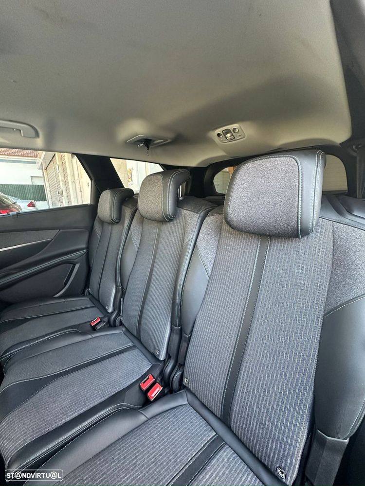 Peugeot 5008 1.2 PureTech Allure Pack EAT8 - 10