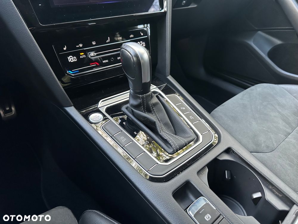Volkswagen Arteon 2.0 TSI R-Line DSG - 11