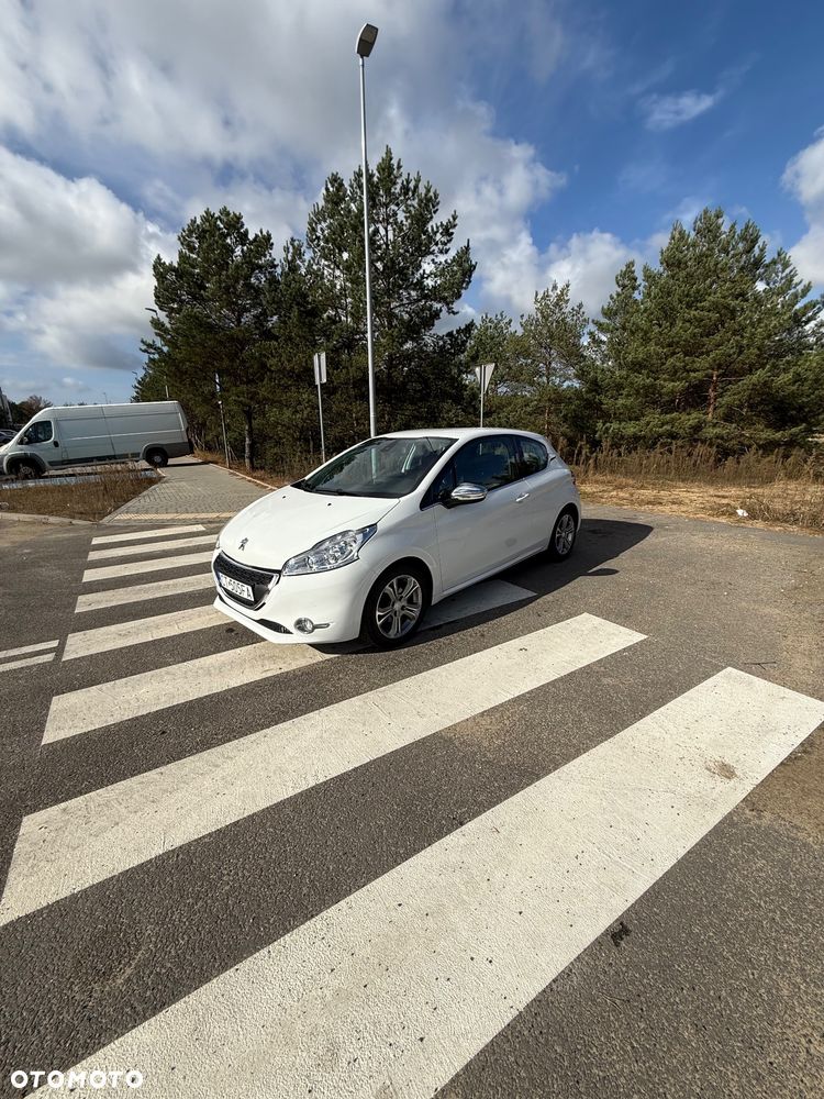 Peugeot 208 1.6 VTi Allure - 7