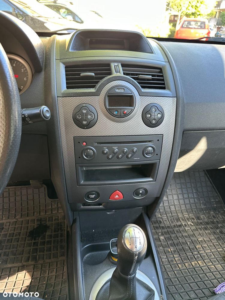 Renault Megane 1.6 Luxe Dynamique - 5